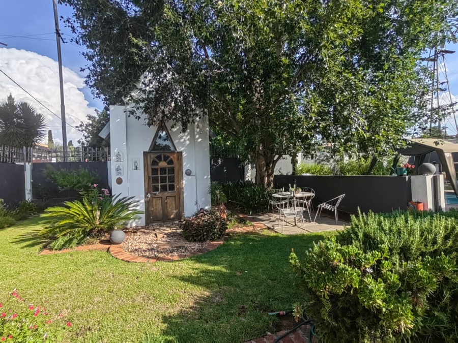 9 Bedroom Property for Sale in Parys Free State